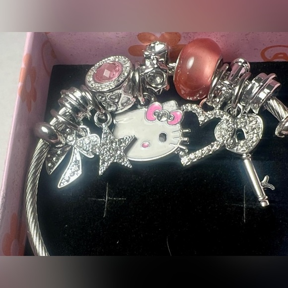 New Hello Kitty Charmed Adjustable Bracelet w/Box - Picture 5 of 6